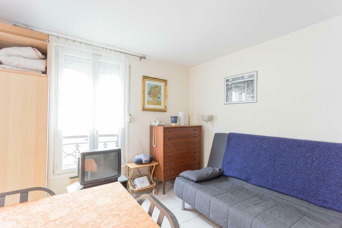 2 Pieces Calme Et Central, Paris 10Eme Apartment ภายนอก รูปภาพ