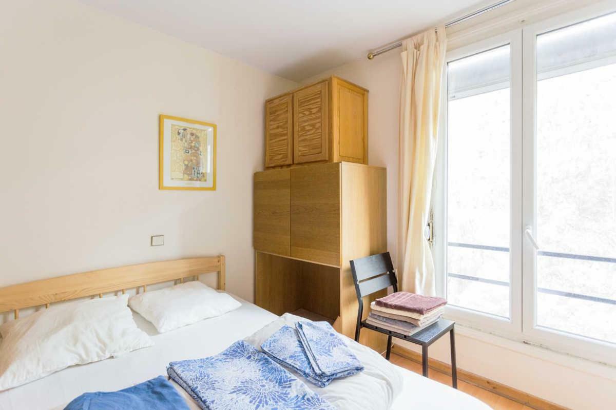 2 Pieces Calme Et Central, Paris 10Eme Apartment ภายนอก รูปภาพ