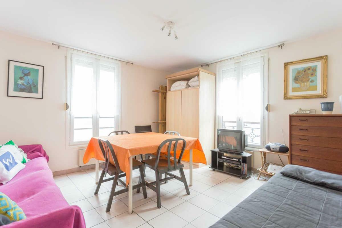 2 Pieces Calme Et Central, Paris 10Eme Apartment ภายนอก รูปภาพ
